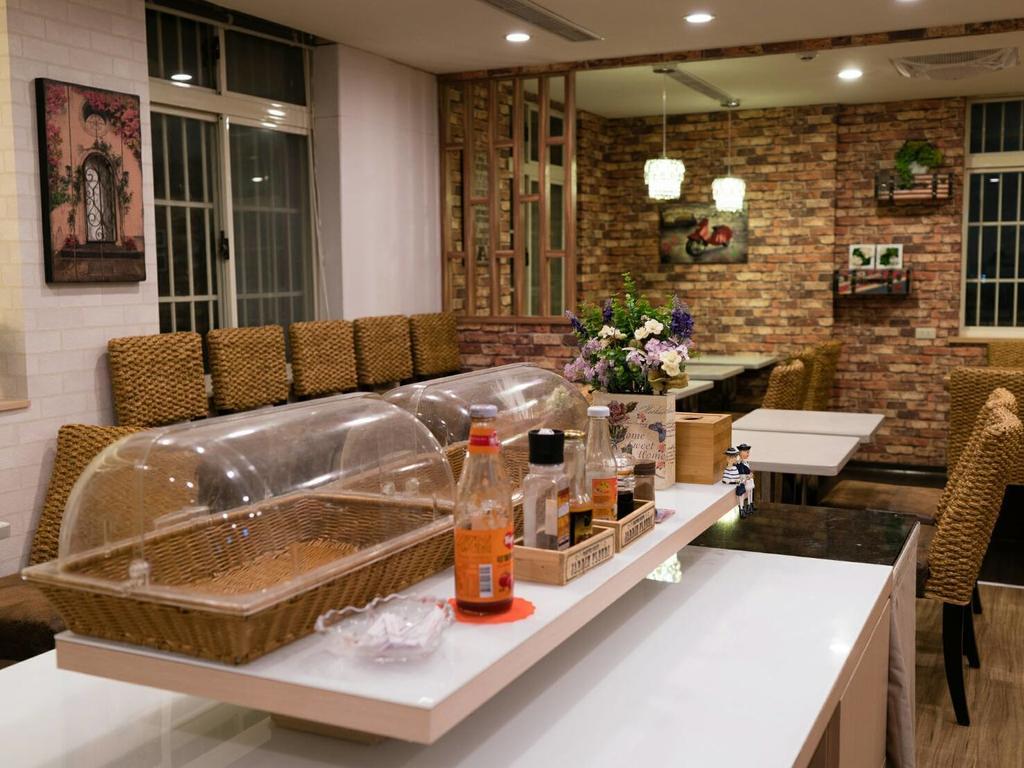E-House Hotel Taipeh Exterior foto