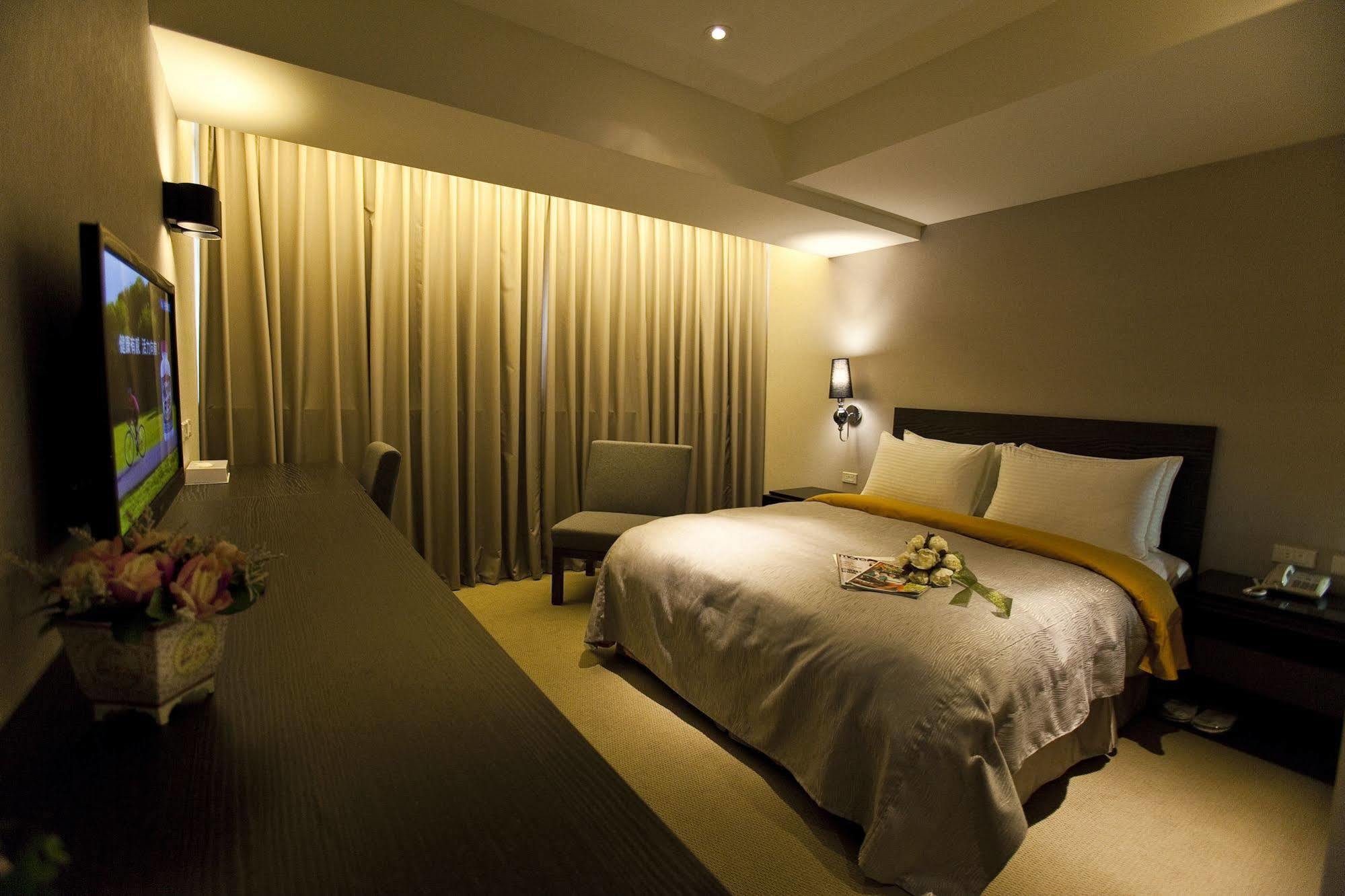 E-House Hotel Taipeh Exterior foto